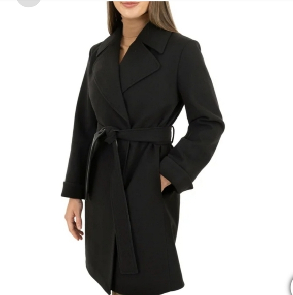 FryeFrye Women's Wrap Coat Nwt - Picture 2 of 5